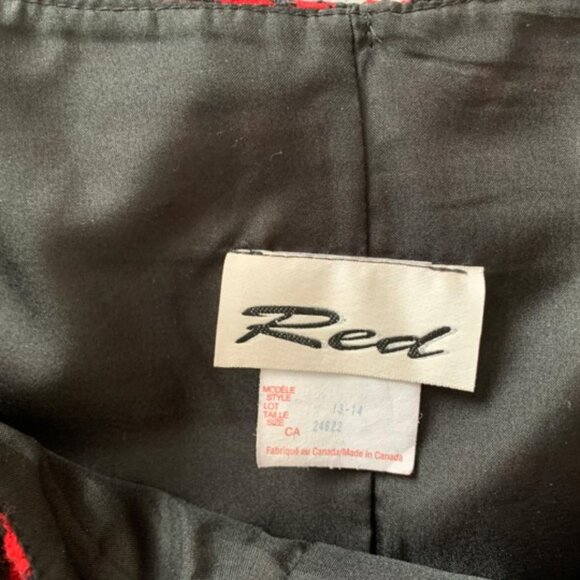 Vintage Grunge black and red maxi skirt, Red Size 13-14 Houndstooth pattern - Picture 3 of 4